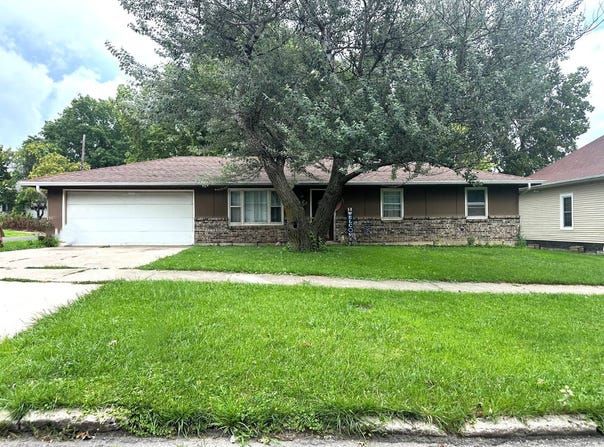 327 Walnut Street, Chillicothe, MO 64601