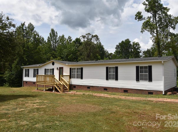106 Holden Drive, Grover, NC 28073