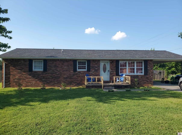 2240 Lane Road, Paducah, KY 42003