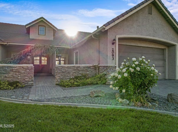 2093 Tamarisk Drive, Reno, NV 89502