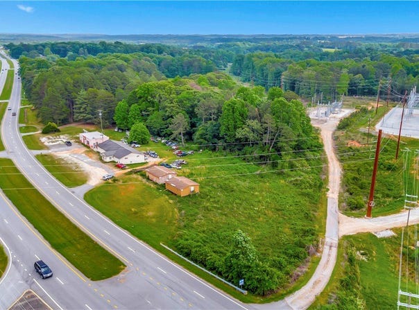 2613 Sandifer Boulevard, Westminster, SC 29693