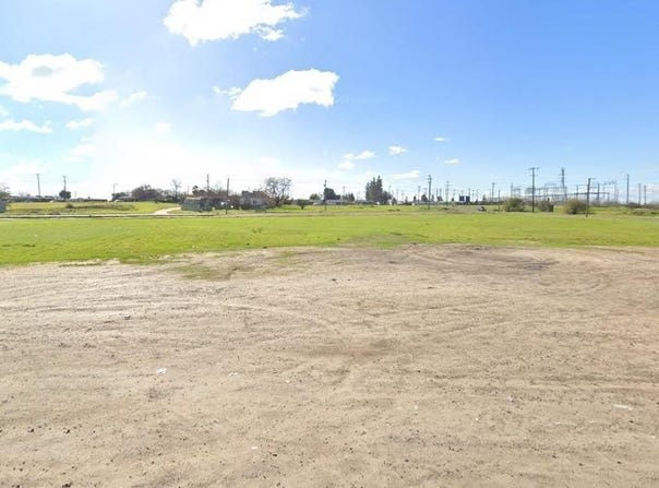 437 Cesar Chavez W, Fresno, CA 93706