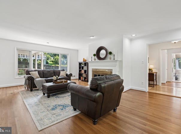 9613 BARROLL LANE, KENSINGTON, MD 20895