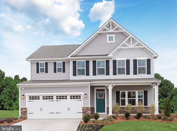 1608 SANTIAGO CIRCLE, MARTINSBURG, WV 25403