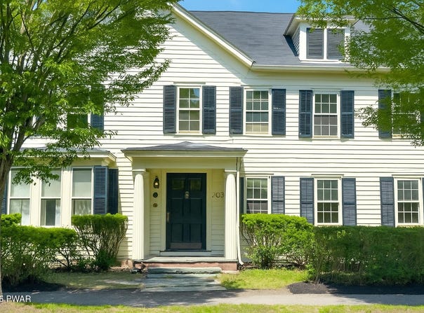 203 W Harford Street, Milford, PA 18337