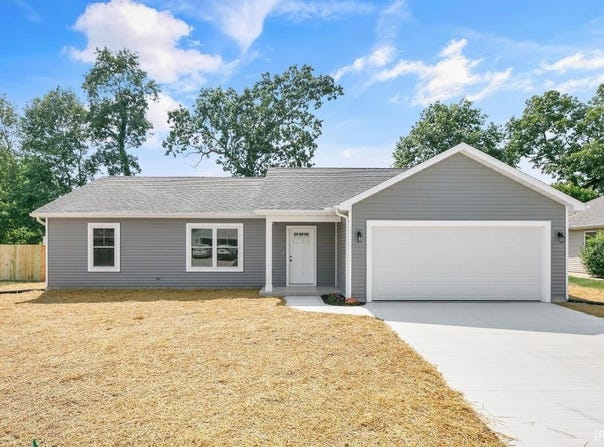 56561 Sun Ray Drive, Elkhart, IN 46516
