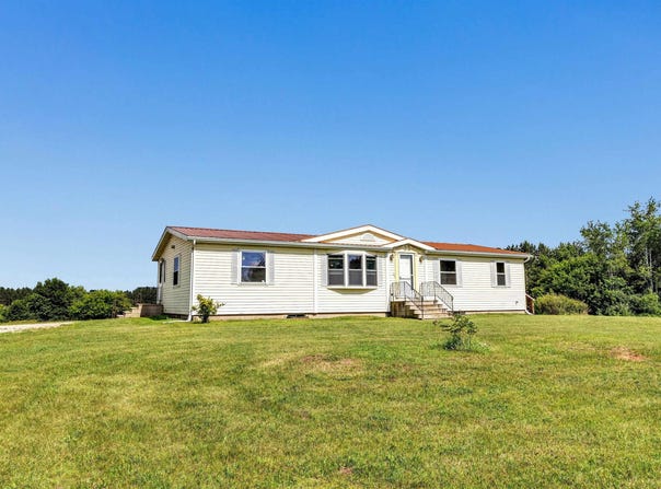 N7228 WASRUD Road, IOLA, WI 54945