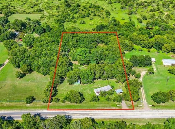 1820 Fm 667, Purdon, TX 76679