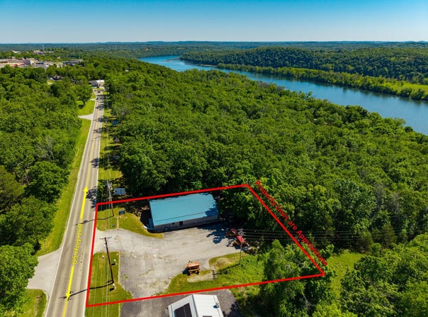 15056 Us Highway 160, Forsyth, MO 65653