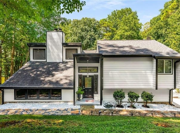 5219 Legendary Lane, Acworth, GA 30102