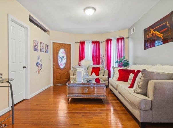 968 E 19Th St, Paterson City, NJ 07501-3616