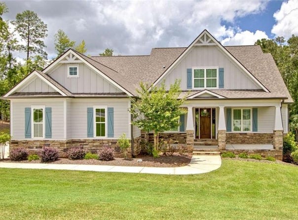 110 Lapis Lake Point, Fayetteville, GA 30215