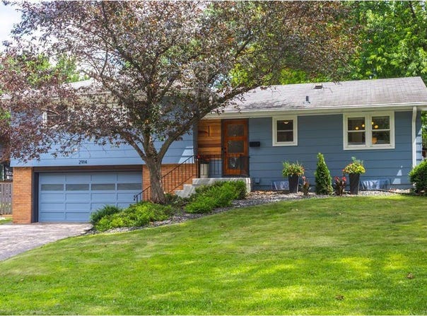 2914 Idaho Avenue N, Crystal, MN 55427