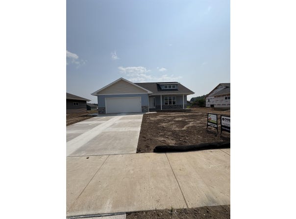 4649 PAUL Lane, GREEN BAY, WI 54313
