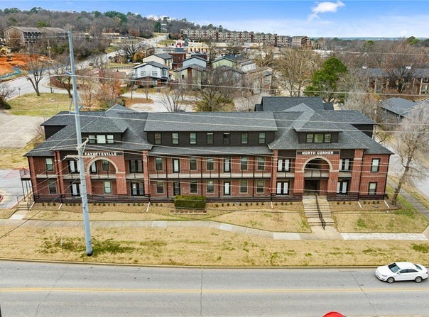 1115 N Leverett Avenue, Fayetteville, AR 72703