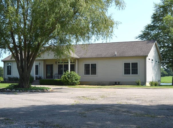 928 IL RT 130, Albion, IL 62806