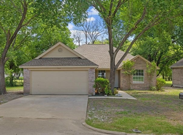704 Peterson Street, Royse City, TX 75189