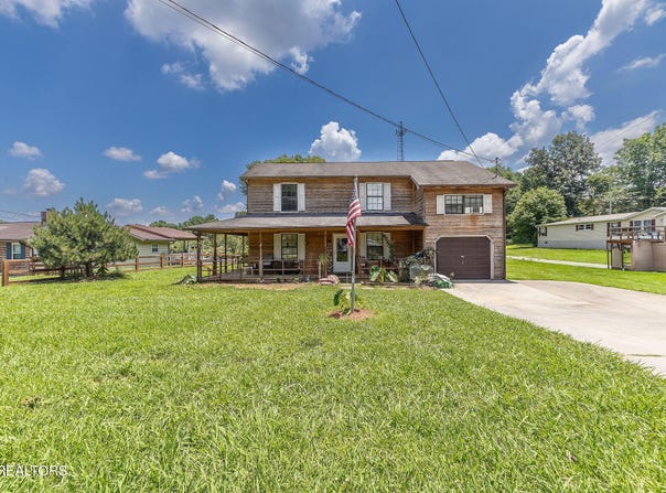 1303 Stevens Lane, Lenoir City, TN 37771