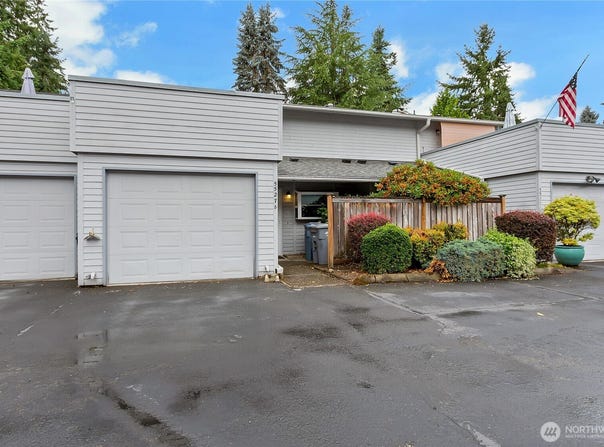 5527 Bridgeport Way W B, University Place, WA 98467