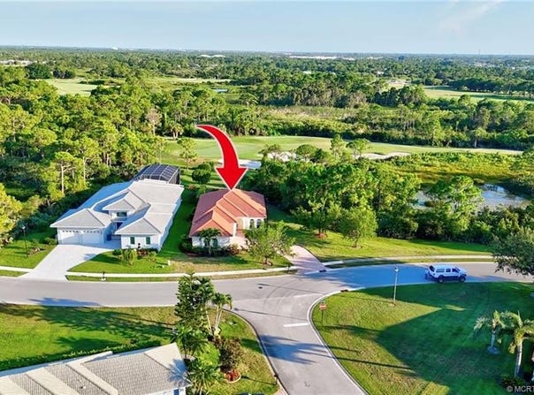 1147 NW Mossy Oak Way, Jensen Beach, FL 34957