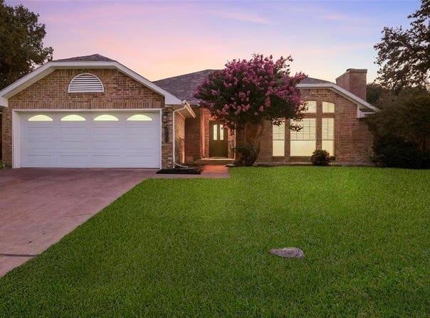 6833 Old Mill Road, North Richland Hills, TX 76182