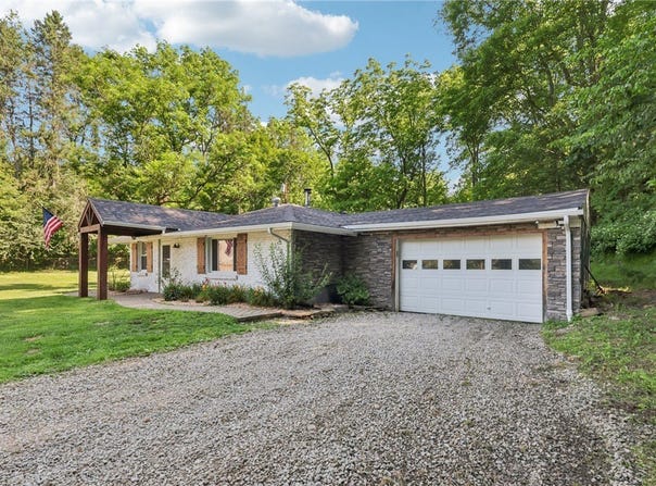 476 Trees Mills Rd, Salem Twp, PA 15601