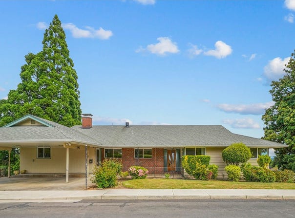 1245 HILLENDALE DR, Salem, OR 97302