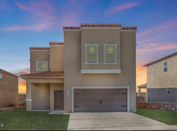 102 Hagan Street, Sunland Park, NM 88063
