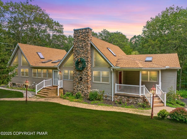 142 Bloss Road, Canadensis, PA 18325