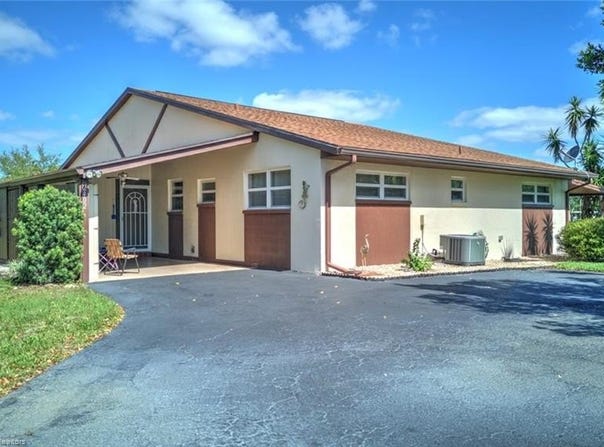 2402 Golf Hammock Drive, Sebring, FL 33872