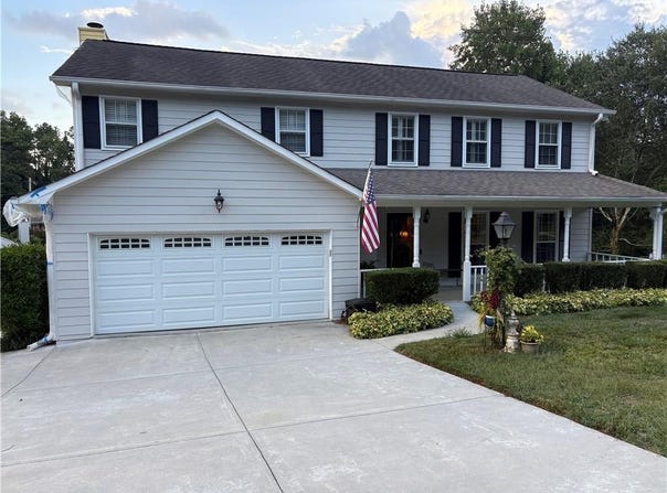 1083 Wash Lee Drive SW, Lilburn, GA 30047