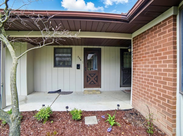 256 Bona Vista Drive NW, Grand Rapids, MI 49504