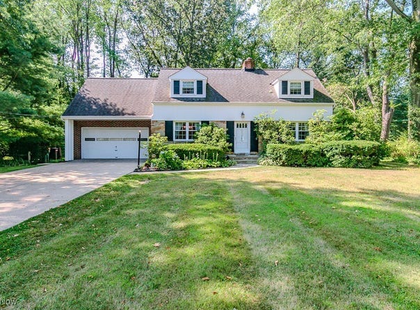 8896 Spring Valley Drive, Mentor, OH 44060