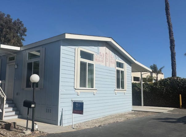 12550  East Carson Street, Hawaiian Gardens, CA 90716