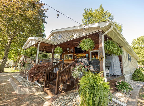74 Lucky Drive, Coldwater, MI 49036