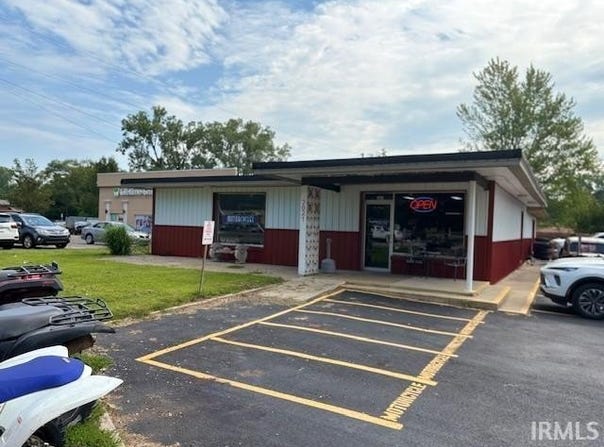 2021 S Western Avenue, Marion, IN 46953