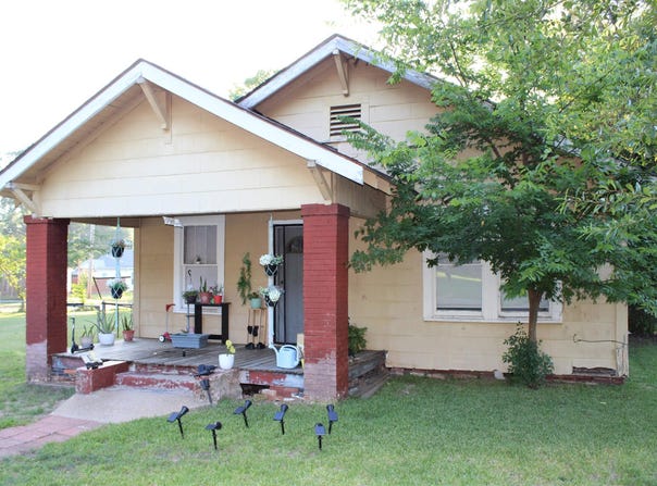 2122 Garland Ave., Texarkana, AR 71854