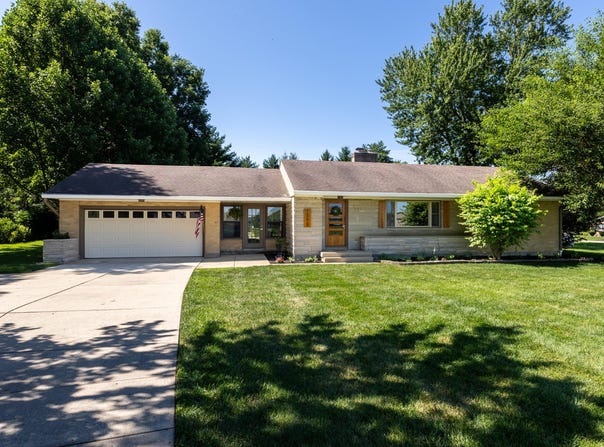 1390 Michaels Road, Tipp City, OH 45371