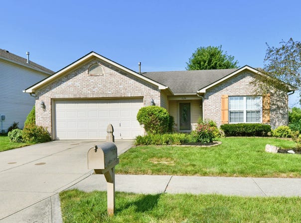 7074 N Lyndhurst Crossing, McCordsville, IN 46055
