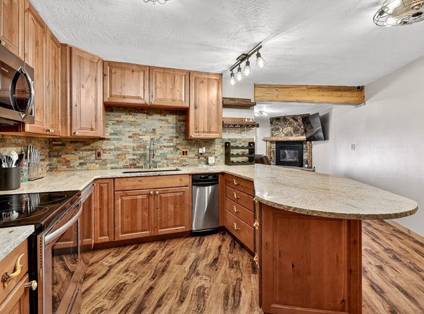117 E Steam Engine Dr. #8A, Brian Head, UT 84719
