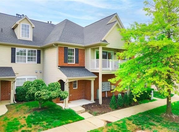 4144 Berkeley Avenue, Canton, MI 48188