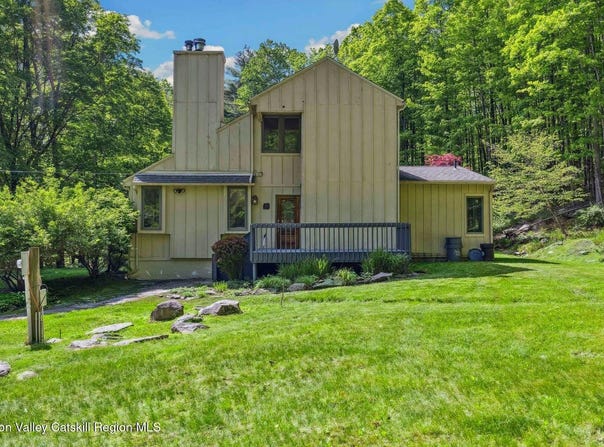 48 Cooper Hollow Road, Woodstock, NY 12409