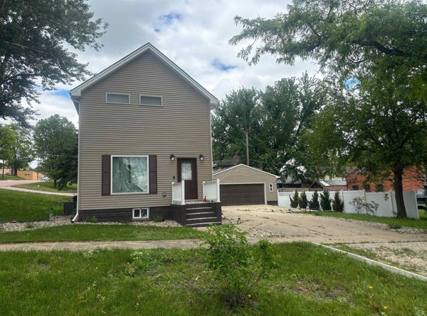 524 W Elm St, Cherokee, IA 51012