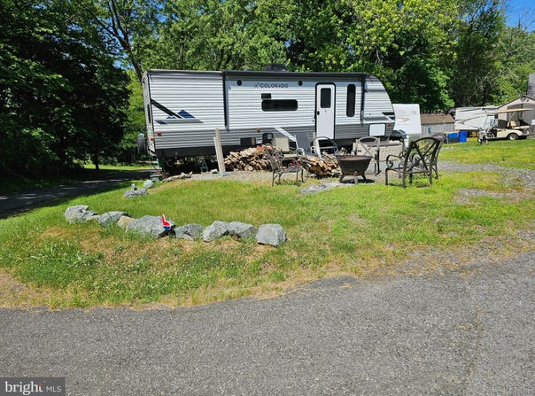 160,159 COMANCHE/EAGLE CLAW, EARLEVILLE, MD 21919