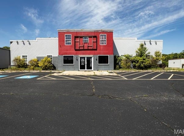 100 Ashley May, Waynesville, MO 65583