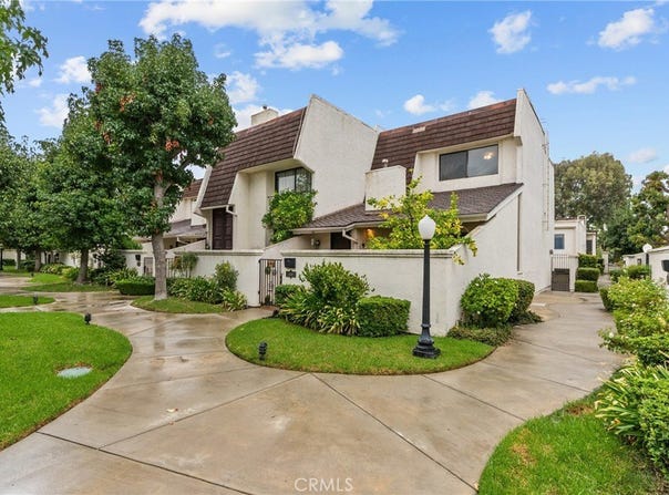 6249 Randi Avenue, Woodland Hills, CA 91367