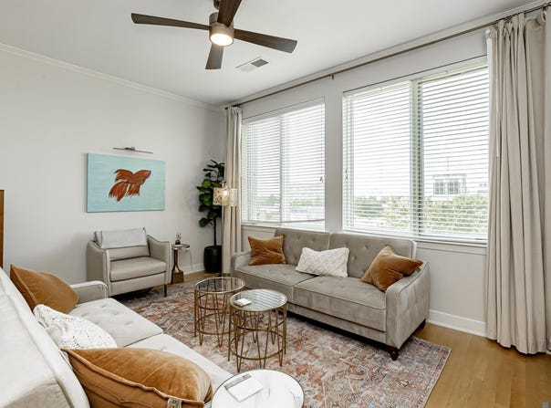 7707 Bluebonnet Blvd, Baton Rouge, LA 70810