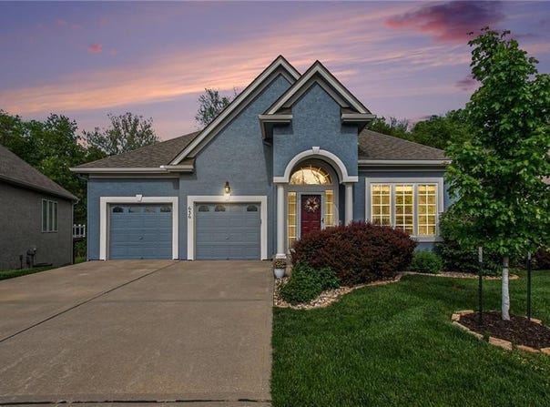 636 Rosewood Court, Liberty, MO 64068