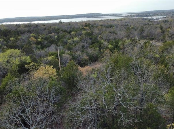 001 E Oak Drive, Eufaula, OK 74432