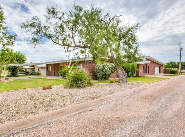 209 N Ave B, Ballinger, TX 76821
